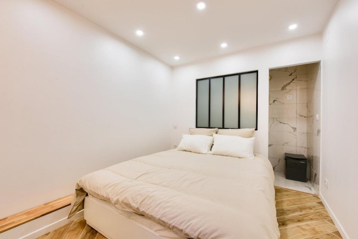 Appartement Charming & Modern 1br - 8 Parijs